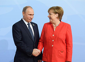 德国总理默克尔欢迎俄罗斯总统普京