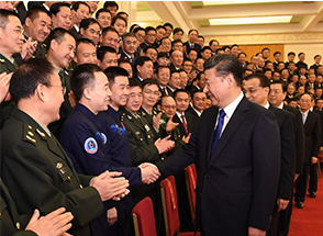 习近平会见天宫二号和神舟十一号载人飞行任务航天员及参研参试人员代表