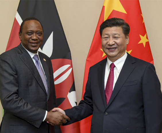 习近平会见肯尼亚总统肯雅塔